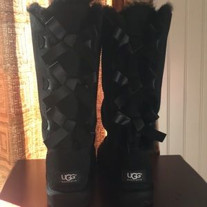 Black uggs